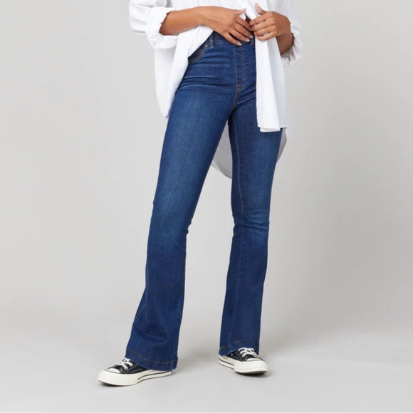 Spanx 70s Denim Flare Petite Jeans Jeggings - Picture 1 of 6